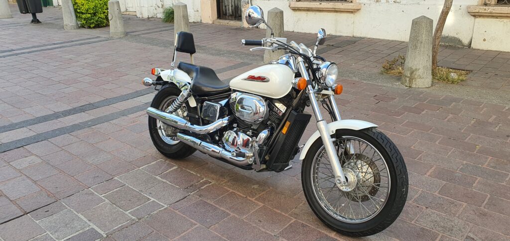 02 Honda Shadow Spirit 750